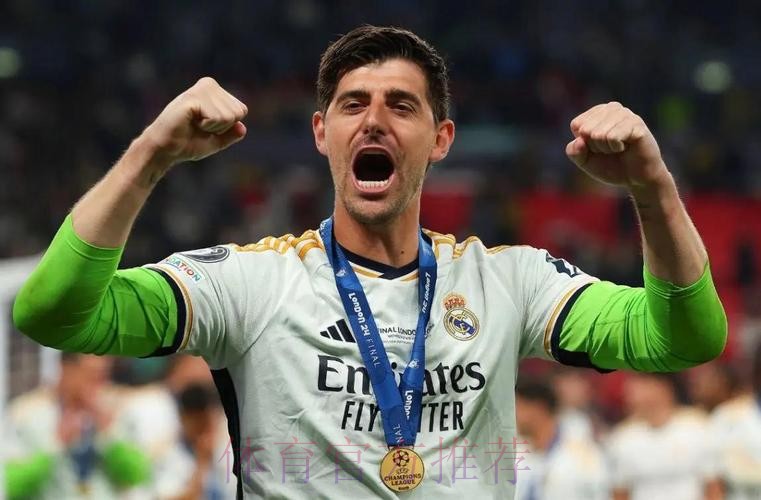 赛季首秀!库尔图瓦:很高兴感受再次成为皇马门将